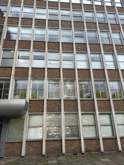 investor profile picture